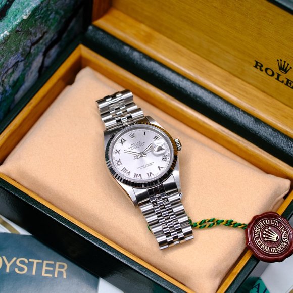 MEN'S ROLEX DATEJUST SILVER ROMAN DIAL FLUTED 36MM WATCH ORIGINAL BOX & PAPERS - Picture 7 of 12